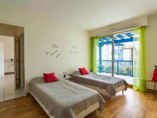Spacieux appartement 3 chambres proche plage à Hendaye avec parking - FR-1-2-279 - Hendaye - 2