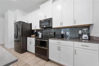 4 Bedrooms 3 Bathrooms Storey Lake 2949 Ss - 6