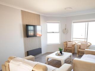 Seaside Serenity - 7