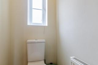 Modern 3BD Townhouse in Tamworth with Ensuite - Wilnecote - 4