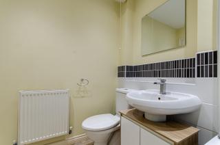 Modern 3BD Townhouse in Tamworth with Ensuite - Wilnecote - 1