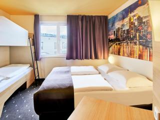 B&B HOTEL Frankfurt City-Ost - Frankfurt - 2