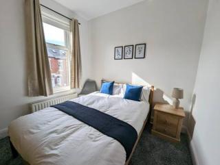 Modern And Homely 3 Br For Bigger Groups - South Shields - 4