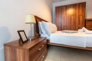 Cozy Bedroom, shared bathroom -Gzira - 1