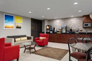 Days Inn by Wyndham Covington - Covington - 4