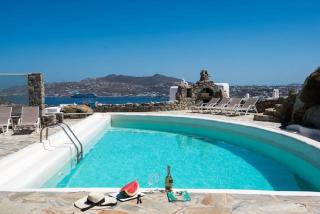 Gorgeous villa w ocean views and shared pools! - Ornos - 5