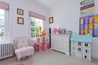 Charming 3-Bedroom House in Richmond - Kew Gardens - 8