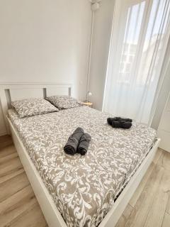 Center 2 min walk to beach quiet sunny balcony - Nice - 1