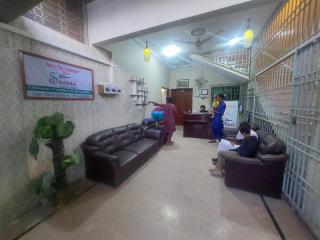 Guest House Near Expo Center karachi - Karachi - 1
