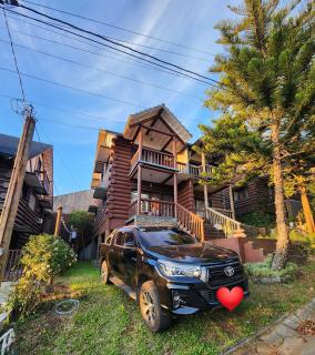 Cozy Private Cabin House in Tagaytay with Billiards & Mini Pool w FREE PARKING NETFLIX WIFI 10 Minutes to Sky Ranch - Tagaytay - 9
