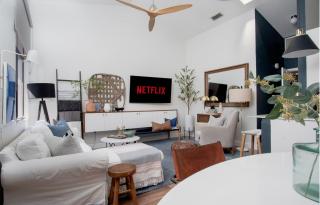 Peaceful, modern, renovated, close to everything! - 8