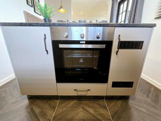Hampton Collection Avenues - Urban 4 Sleeper Apartment - Durban - 1