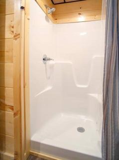 NEW BUILD-5BD-Hottub-WIFI-Theater-Pool Tble-ROKU - 5