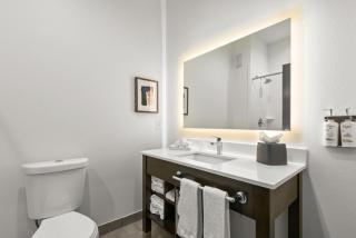 Holiday Inn Gonzales by IHG - Gonzales - 2