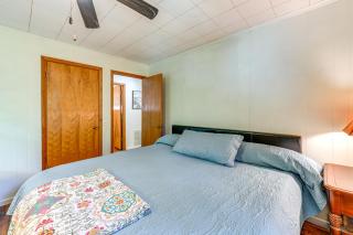Unique and Artsy Cabin with Mountain Views! - Robbinsville - 1