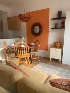 Charming 1-Bedroom Apartment in Westcliff, Close to Southend Beaches and Attractions - Southend-on-Sea - 8