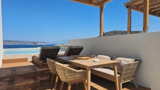Etherio Suites Milos - Pollonia - 9