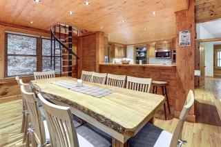 Luxe Smoky Mountains Cabin with Hot Tub and Views! - Waynesville - 6