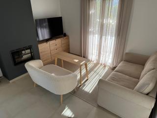 Villa Gagra - Villa with Private Pool, Air Con and Heating - Panormos Rethymno - 9