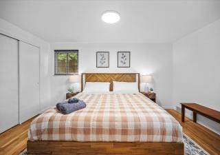 Stylish House near Frick Park - 9