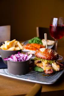 The Kings Head Inn, Home of The Acle Steak - 2