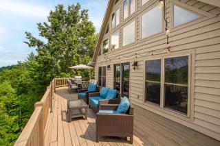 Firefly Ridge MTN View Hot Tub Theater GAMES - 4