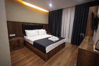 BZN Airport Hotel - Arnavutköy - 8