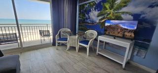 Ocean Breeze - Direct Ocean Front-Pool Is Open - Daytona Beach - 1
