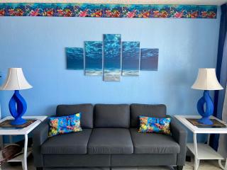 Ocean Breeze - Direct Ocean Front-Pool Is Open - 2