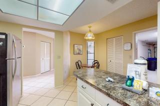 Village des Pins - Pinetree #207 - Sarasota - 2