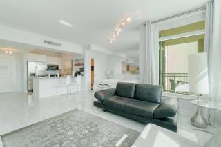 The Beachy Blues Suite - Casa Costa 308S Studio, Pools, Jacuzzi, Beach, Shops & Dog Friendly - Boynton Beach - 9