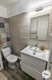 Douceur Nîmoise en centre ville - RDC et extérieur - Nîmes - 1