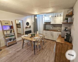 Douceur Nîmoise en centre ville - RDC et extérieur - Nîmes - 9