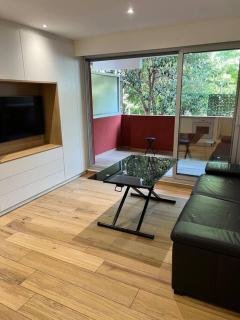 Appartement dans résidence avec piscine - 0