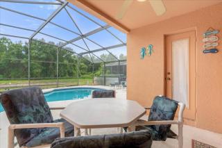 Upstay - Bungalow w Private Pool Hot Tub Lake View - Davenport - 1