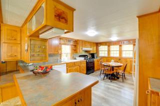 Pet-Friendly McAlester Home with Lake Eufaula Access - McAlester - 2