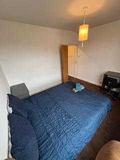 2 bedroom house in NG7 - 4