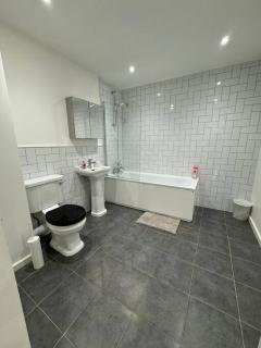 Comfy Flat for 6 in City Center GS306 - Sheffield - 9
