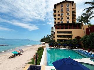 Beachfront Condo in Los Palmares 902 Puerto Vallarta - Puerto Vallarta - 0