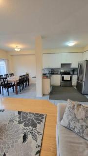 Casa Tranquil Heights - Richmond Hill - 6