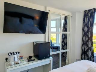 The Kerswell Hotel Sea Front - 7