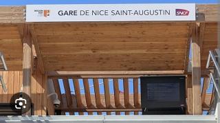 Grand Appartement, 2 ou 3 ou 4 pieces, tramway sur place, proche gare sncf St Augustin 5 min, aéroport à 7 min, plage ou Allianz riviera 10 min, palais nikaia 2 min , supermarché sur place, parking possible si disponible ou payant à 1000 metre - Nice - 4