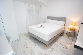 L&G APARTMENTS BAHíA SUITE - Alicante - 6