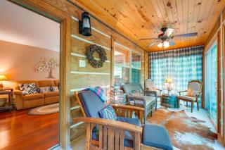 Drifting Feather Mountain Cabin Waterfront Deck - Blue Ridge - 4