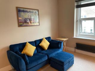 Stunning One Bedroom Apartment - Bristol - 5