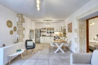 Villa Camesi - Quiet Escape with Stunning Views - Sitia - 3