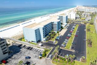 Destin on the Gulf 501-By Holiday Isle Properties - Destin - 9