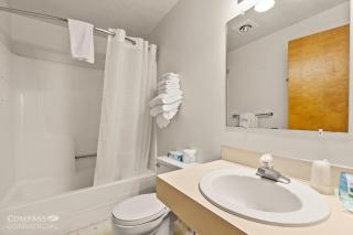 Willamette Pass Inn & Chalets - Odell Lake - 5
