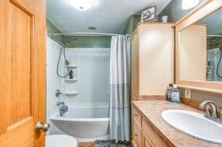 Picturesque Phoenix Vacation Home on Oswego River! - 2