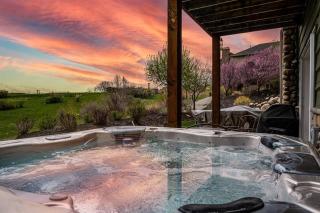 Snowcrest Summit Retreat - 0